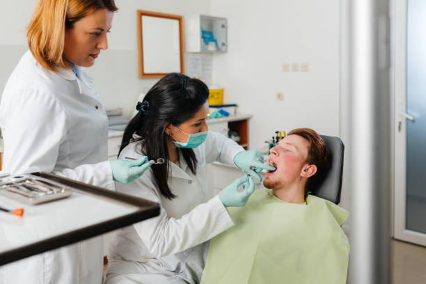 Best Tooth Infection Emergency Dentist  in Broken Bow, NE